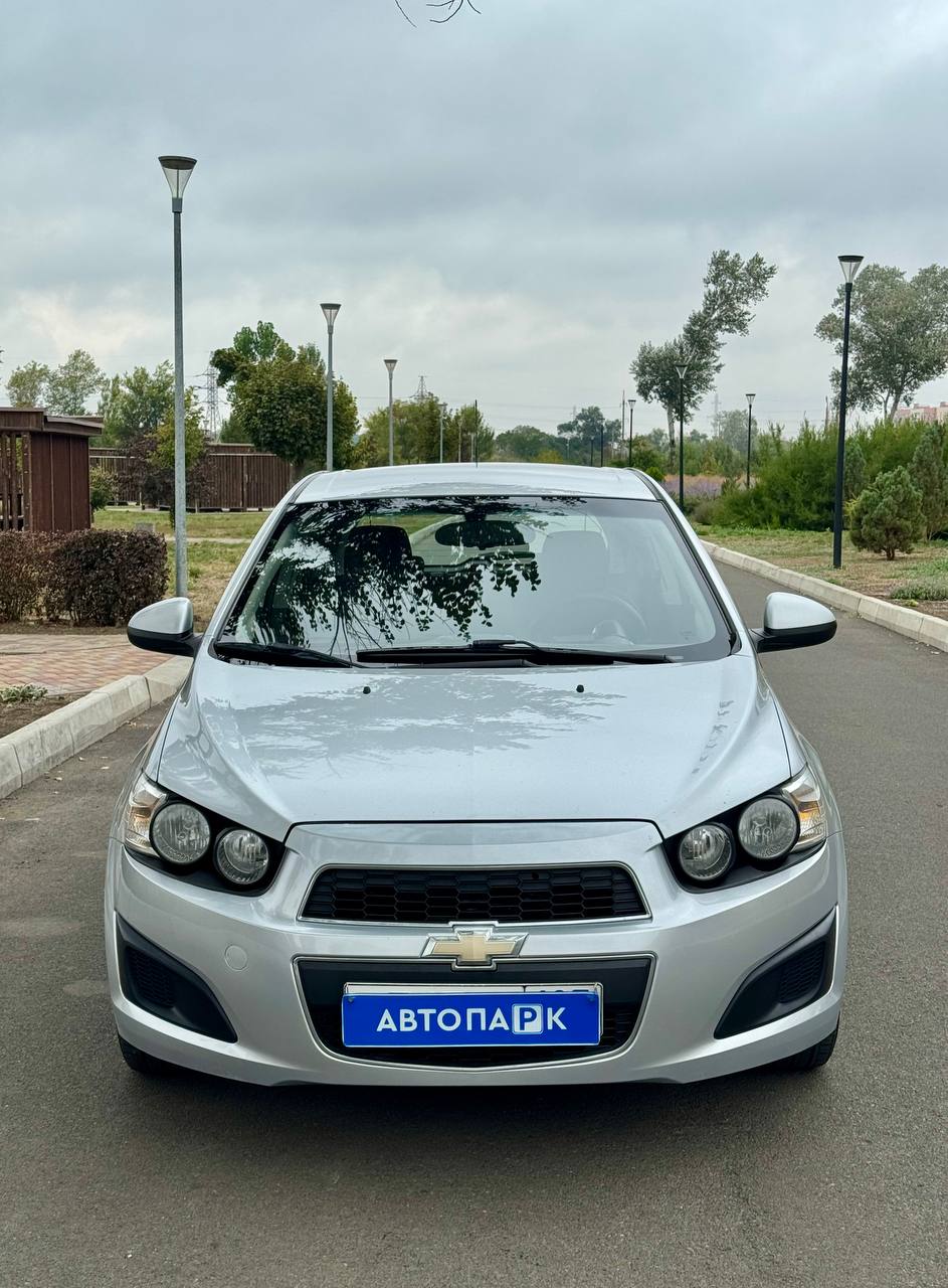Chevrolet Aveo T300 2012 в Мариуполе
