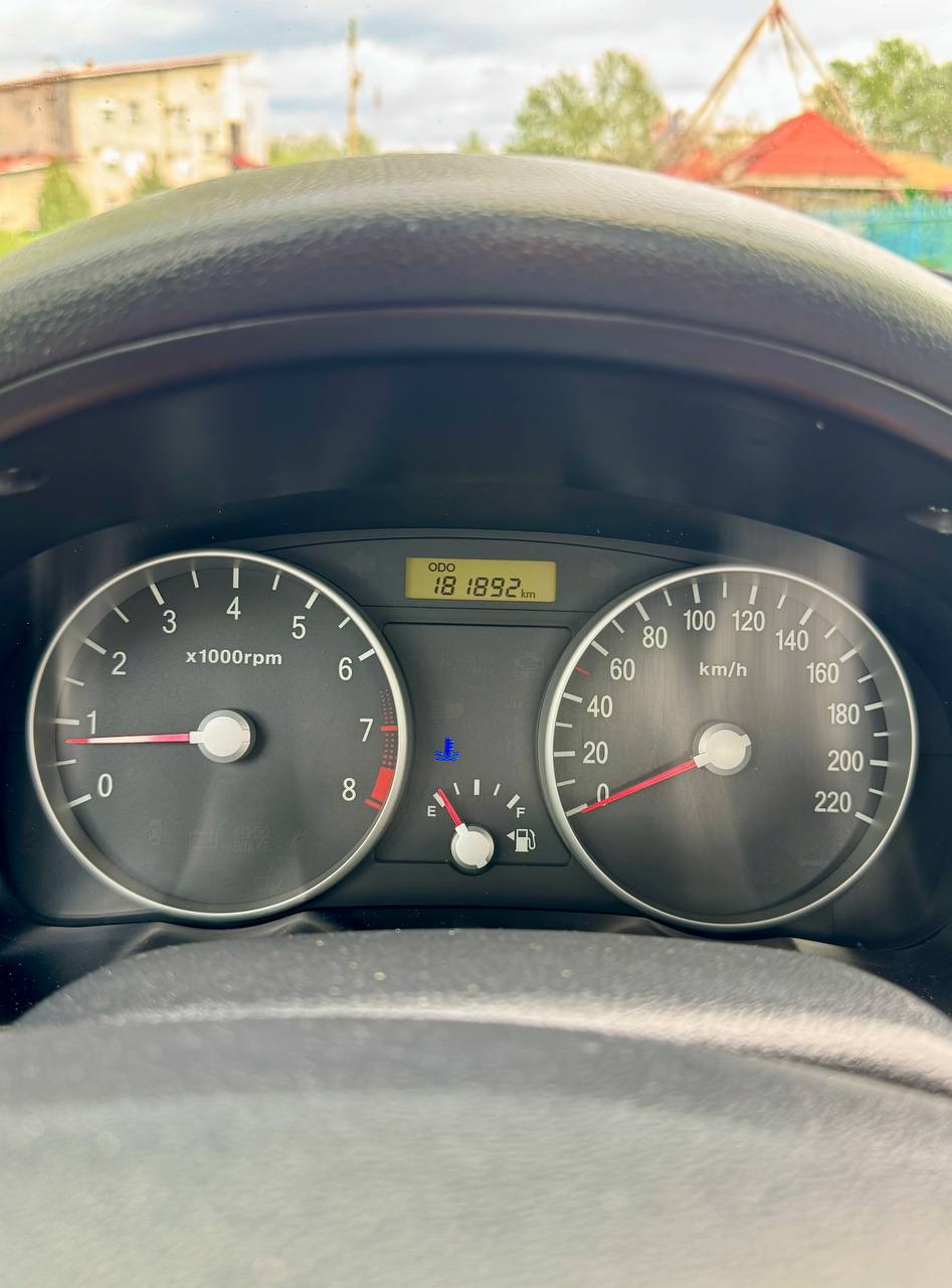 Hyundai Verna 2008 в Мариуполе