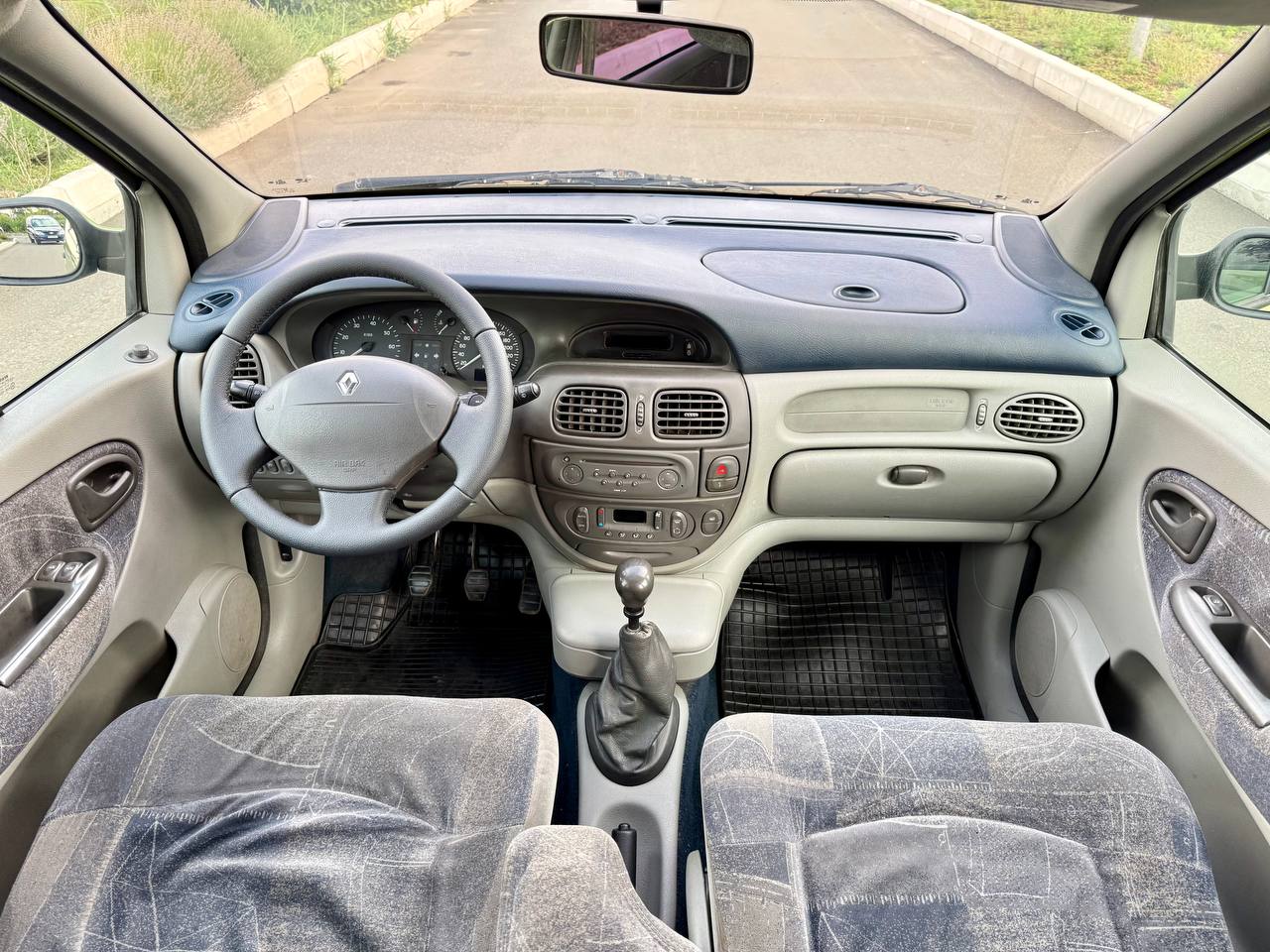 Renault Scenic 2006 в Мариуполе